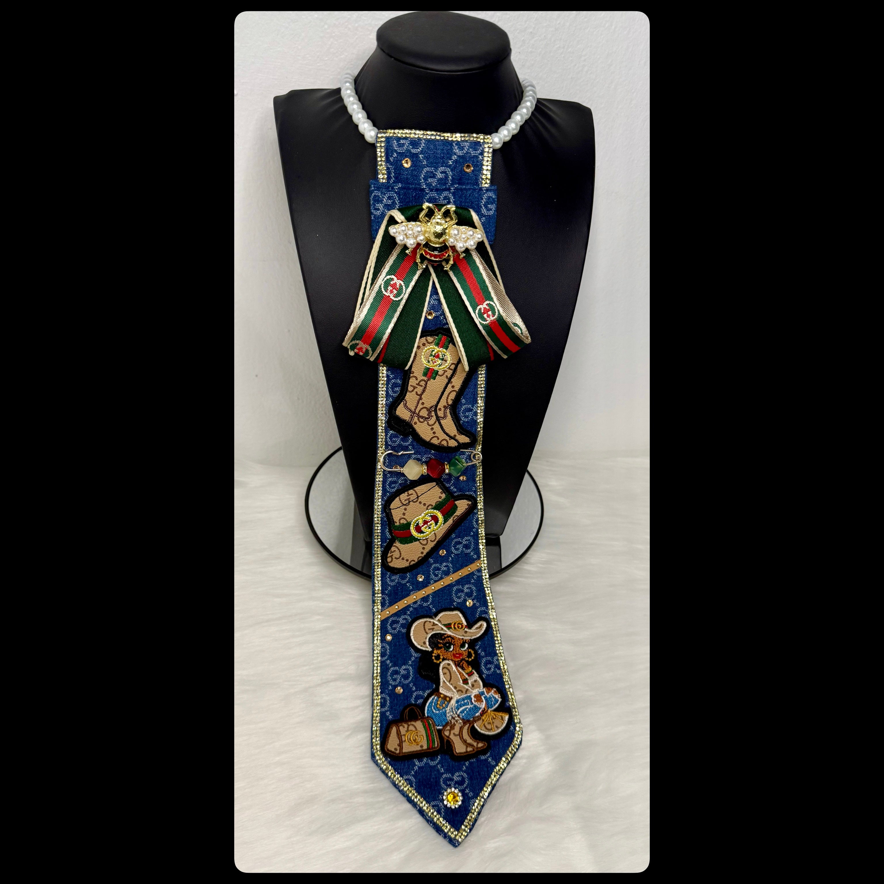 Denim Inspired GG Tie With Brooch