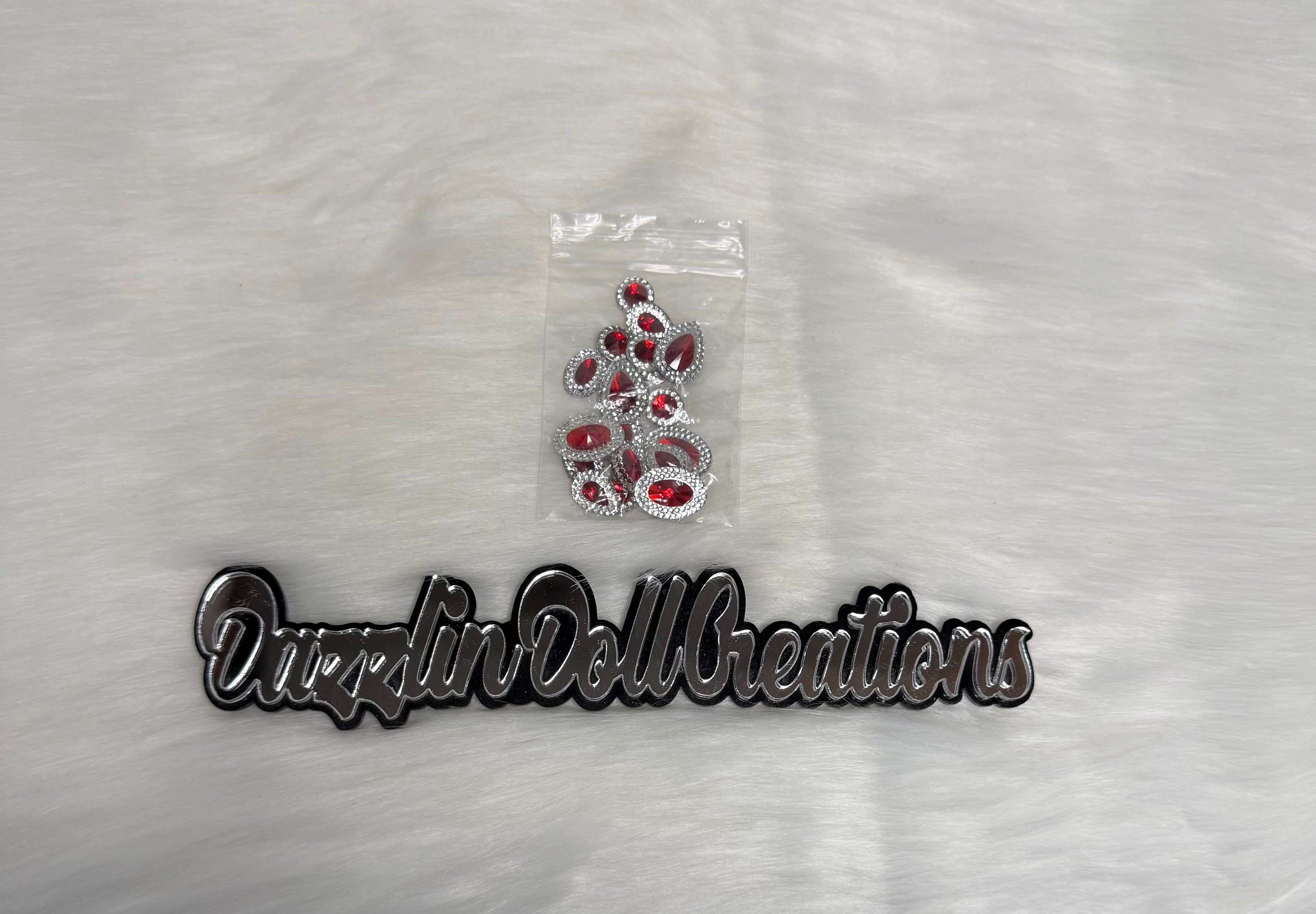 Red/Silver Plastic Gemstones in Assorted Shapes (20-Pack)